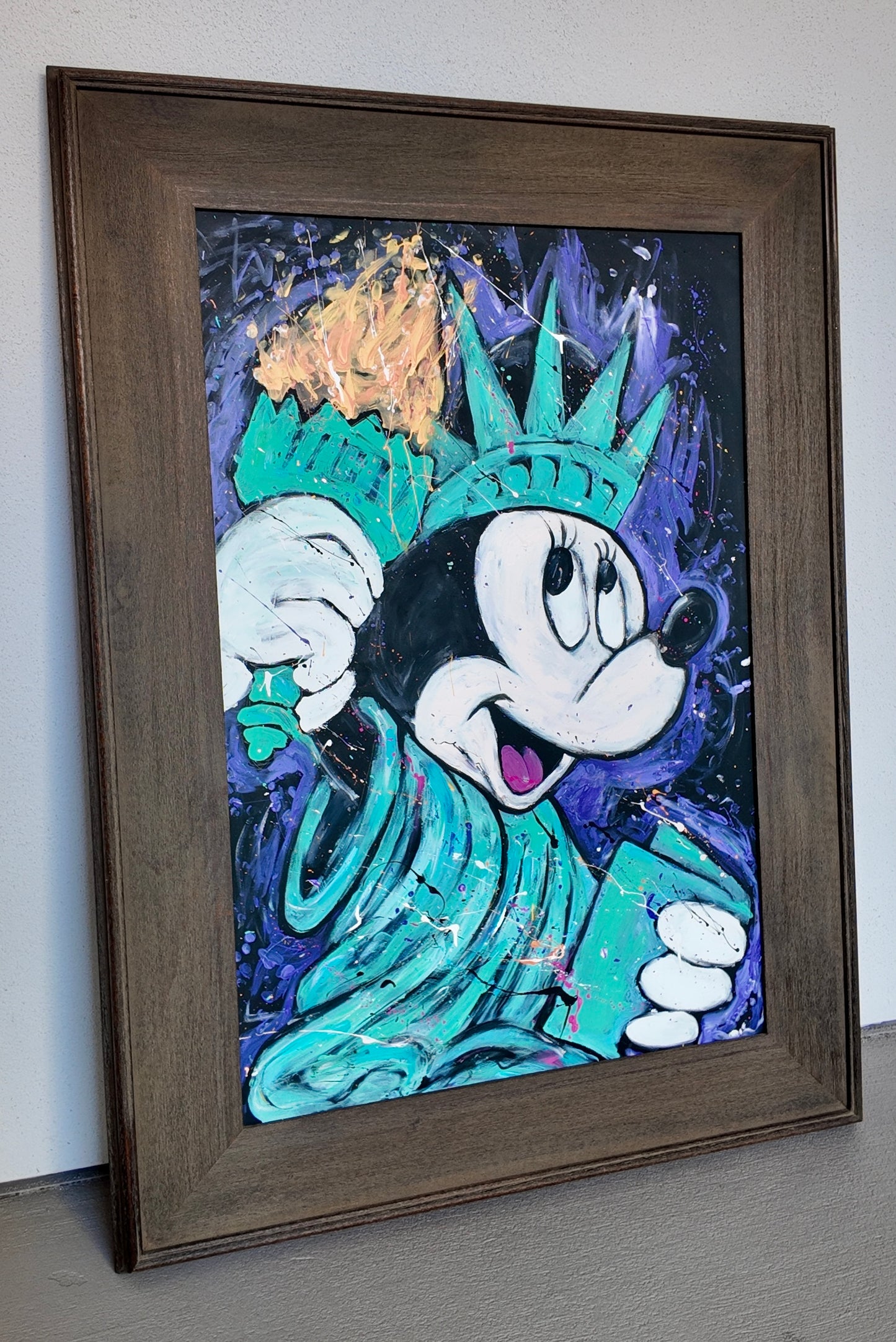 The Statue Of Minnie